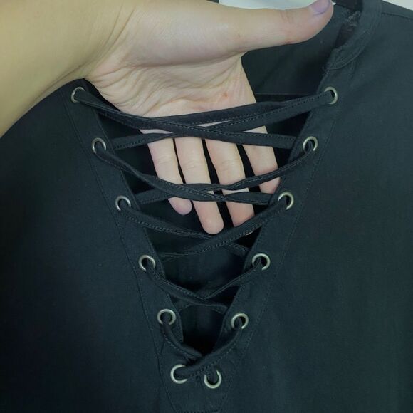 Torrid Gothic Black Tie Front Long Sleeve Blouse, Comfortable, Stretchy Size 1X - Picture 7 of 11